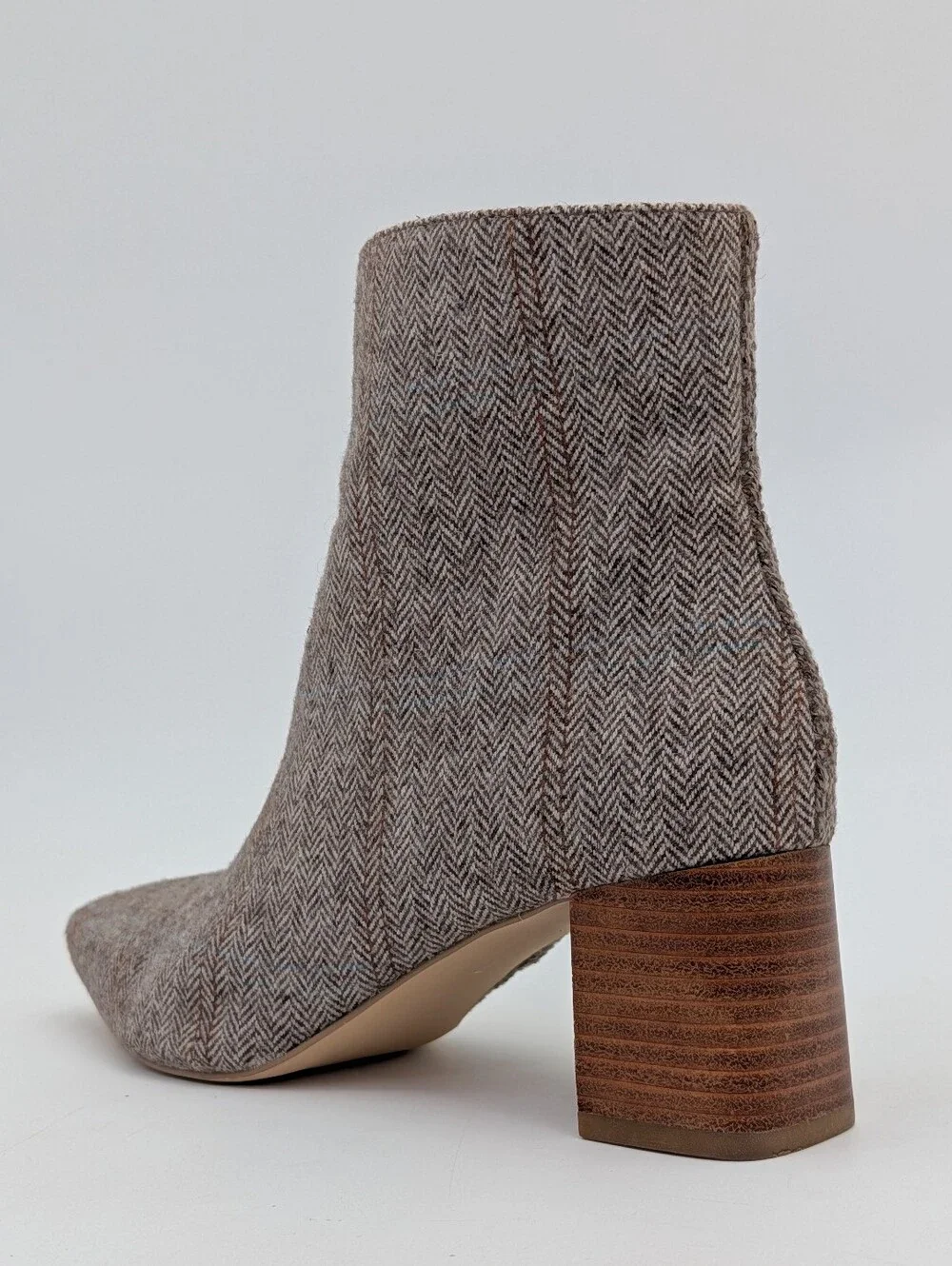 Coconuts by Matisse Sz 7 Herringbone Tweed Stacked Block Heel Ankle Booties